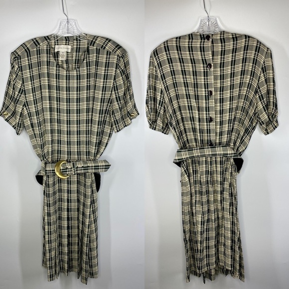 Casual Corner Dresses & Skirts - Casual Corner Vintage Green Cream Midi Scoop Neck Belted Dress